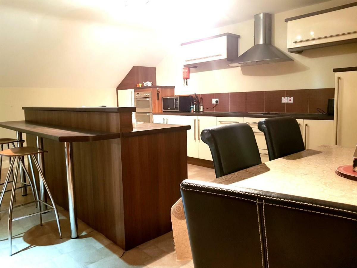 Ethan House Holiday Suites Cill Airne Esterno foto